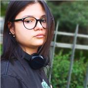 Sono un insegnate di 17 anni ho molta esperienza e insegno un po' di tutto